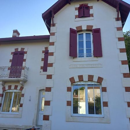 Les Palissieres - Chambres D'Hotes Mortagne-sur-Gironde Екстериор снимка